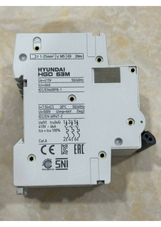 MCB HYUNDAI 3P 50A 6kA ( HGD63M )