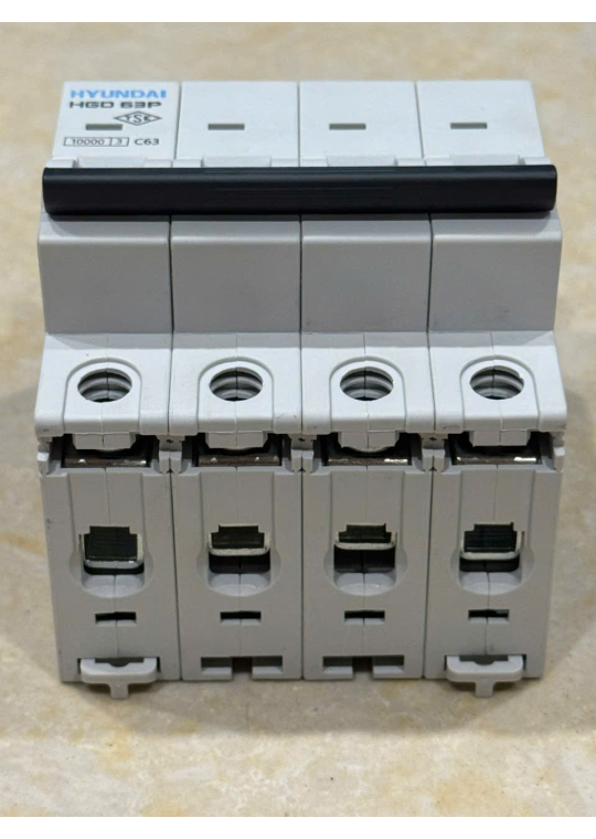 MCB HYUNDAI 4P 63A 10kA ( HGD63P )
