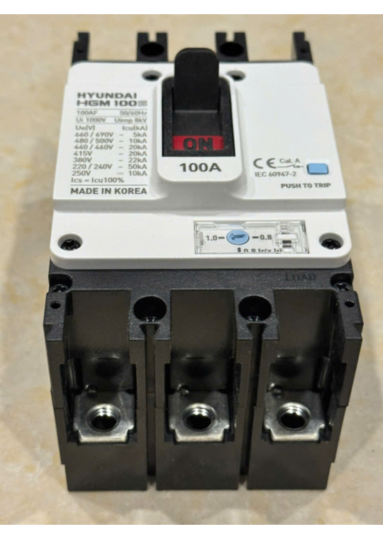 MCCB HYUNDAI 3P 100A 20kA ( HGM100S-F )