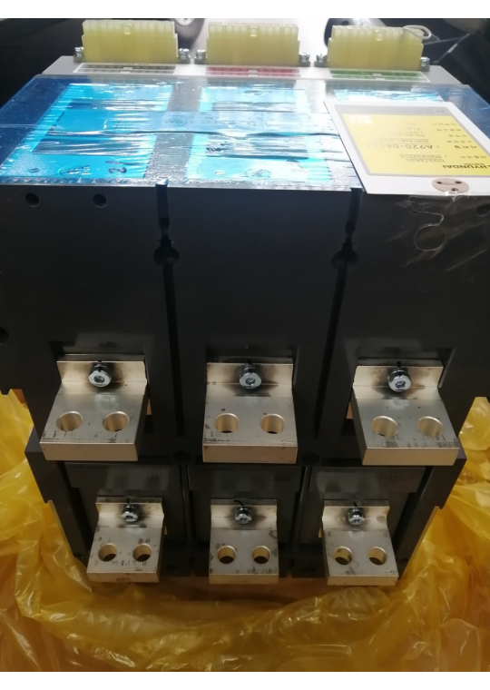 ACB HYUNDAI 3P 1250A 65kA loại cố định ( HGS12A3HM0C0S051K )