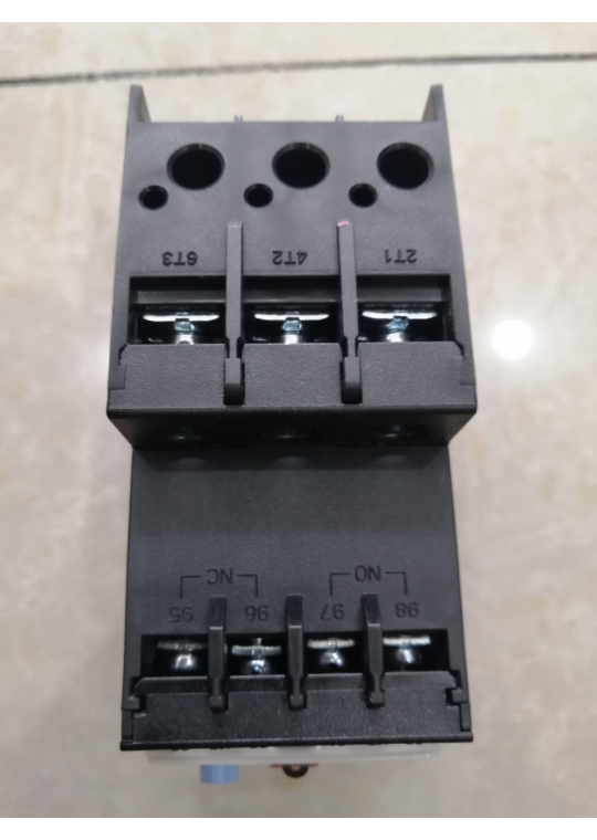 Rơ le nhiệt HYUNDAI 3P 15-22A ( HGT40K )