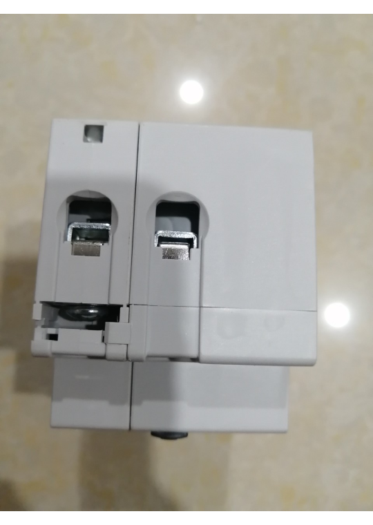 RCBO HYUNDAI 1P+N 6A 30mA 6kA ( HRO63M )