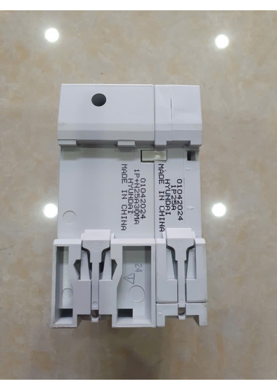 RCBO HYUNDAI 1P+N 25A 30mA 6kA ( HRO63M )