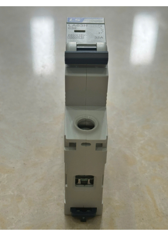 MCB LS LA63H 1P 32A 10kA