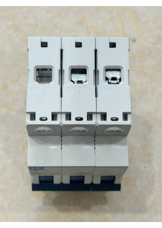 MCB LS LA63L 3P 32A 25kA