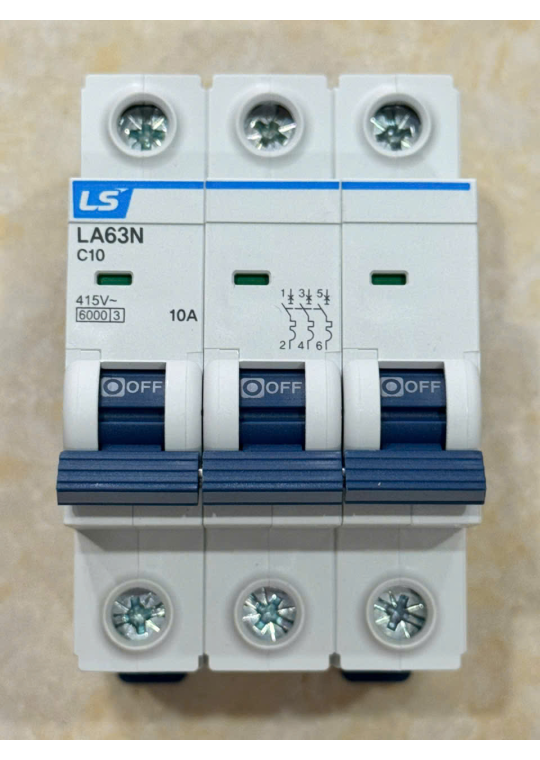 MCB LS 3P 10A 6kA ( LA63N )