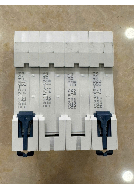 MCB LS 4P 40A 6kA ( LA63N )