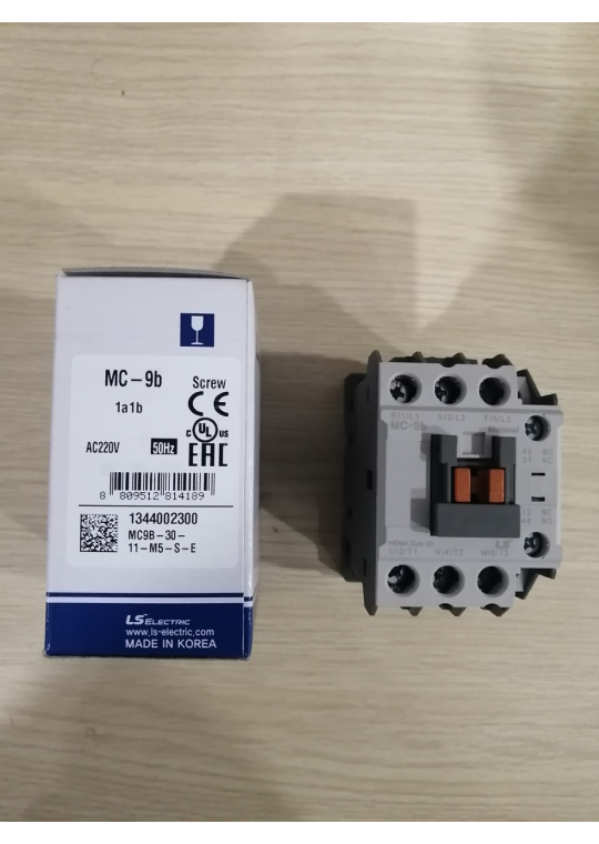 CONTACTOR LS 3P 9A ( MC-9b )
