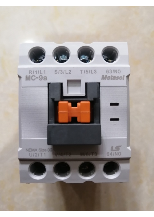 CONTACTOR LS 3P 9A ( MC-9a )