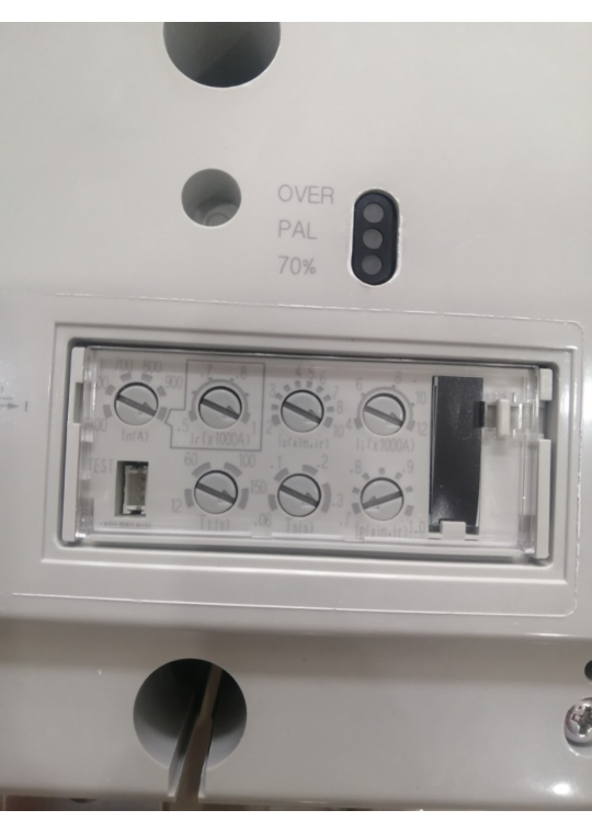 MCCB MITSUBISHI 3P 1000A 85kA chỉnh dòng 0.5-1.0xIn ( NF1000-SEW )