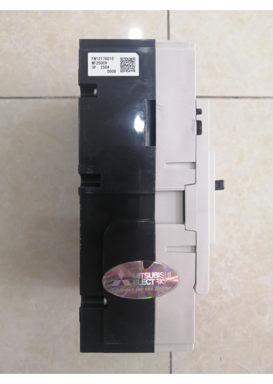 MCCB MITSUBISHI 3P 250A 25kA ( NF250-CV )