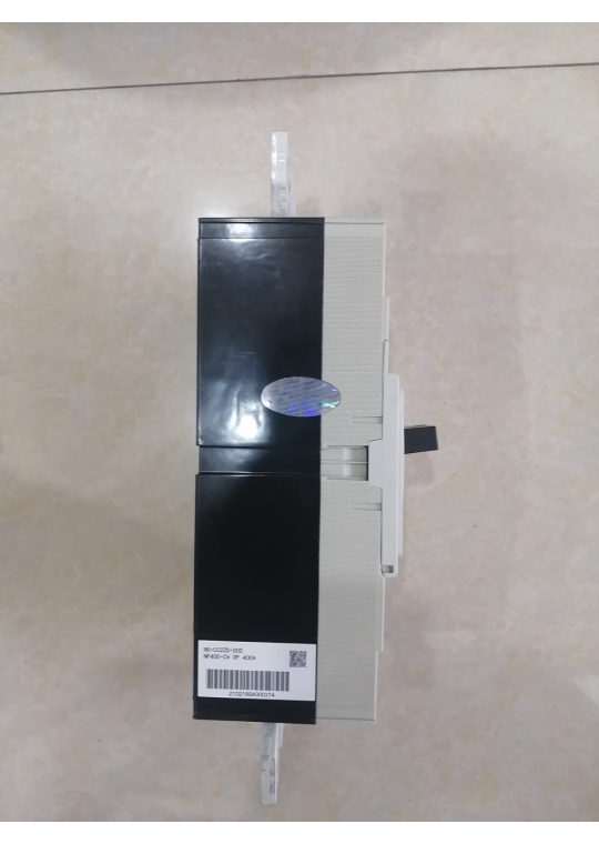 MCCB MITSUBISHI 3P 400A 36kA ( NF400-CW )