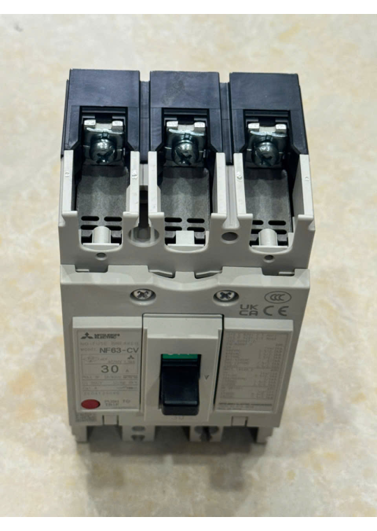MCCB MITSUBISHI 3P 30A 5kA ( NF63-CV )