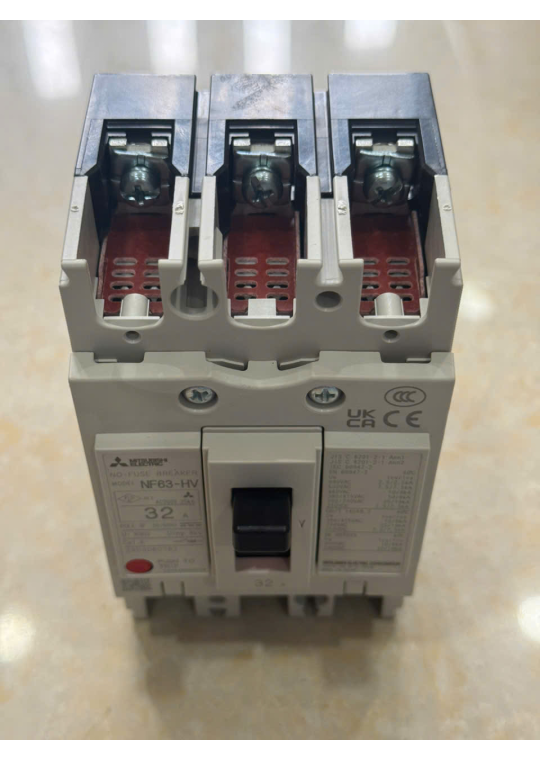 MCCB MITSUBISHI 3P 32A 10kA ( NF63-HV )