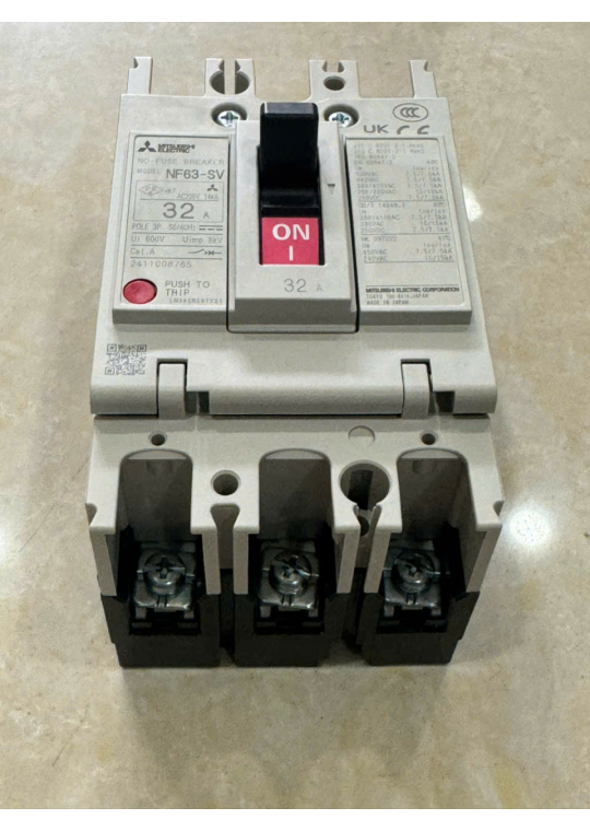 MCCB MITSUBISHI 3P 32A 7.5kA ( NF63-SV )
