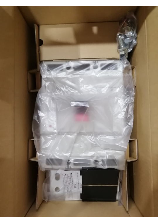 MCCB MITSUBISHI 3P 800A 50kA chỉnh dòng 0.5-1.0xIn ( NF800-SEW )