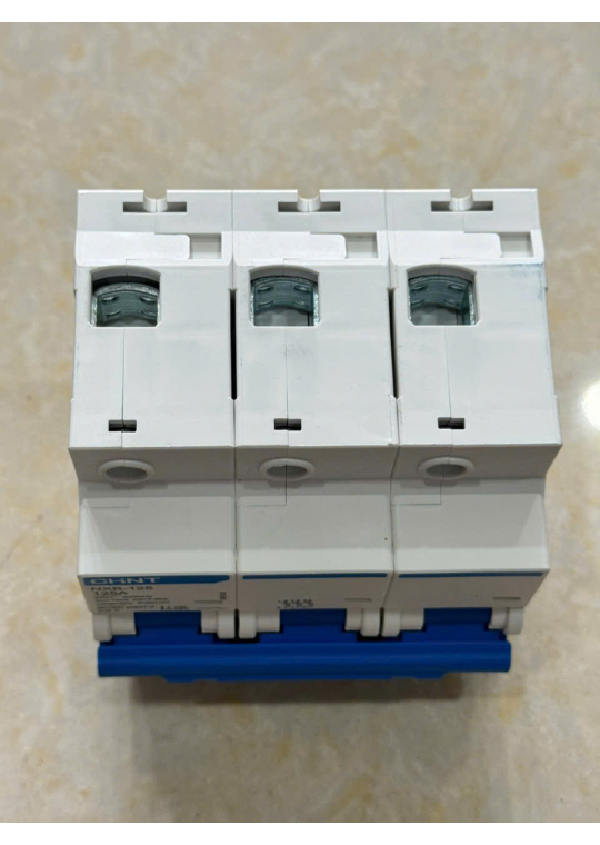 MCB CHINT NXB-125 3P 125A 10kA