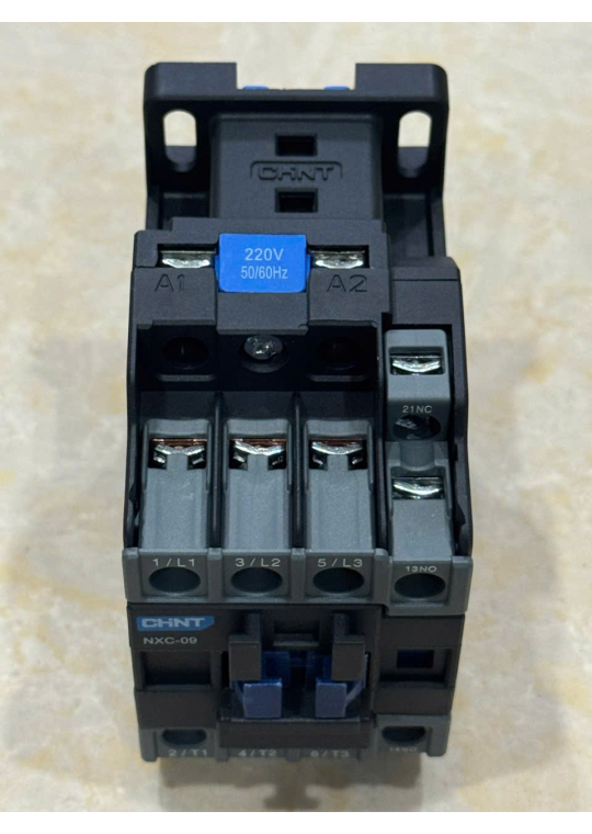 Contactor CHINT 3P 9A ( NXC-09 )