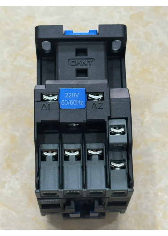Contactor CHINT 3P 12A ( NXC-12 )