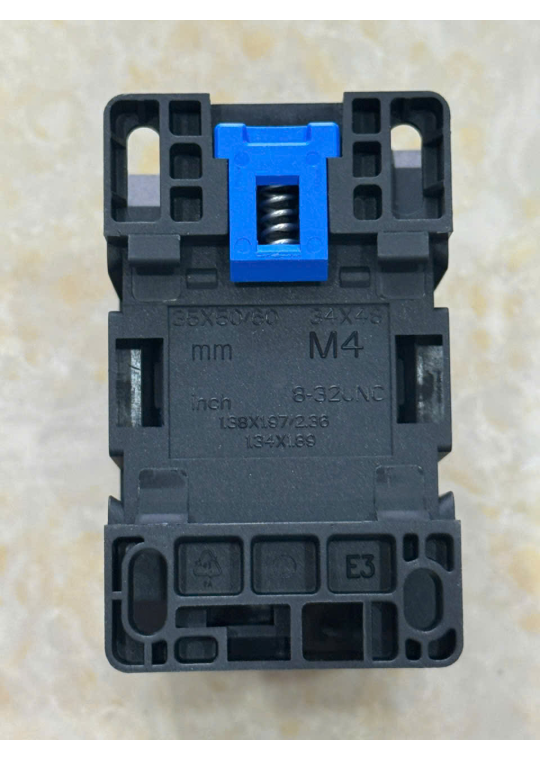 Contactor CHINT 3P 12A ( NXC-12 )