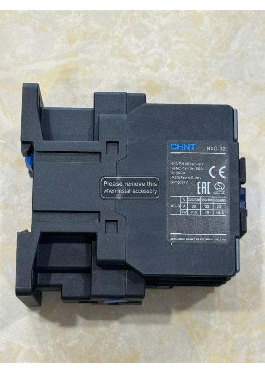 Contactor CHINT 3P 32A ( NXC-32 )