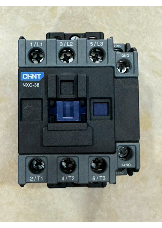 Contactor CHINT 3P 38A ( NXC-38 )