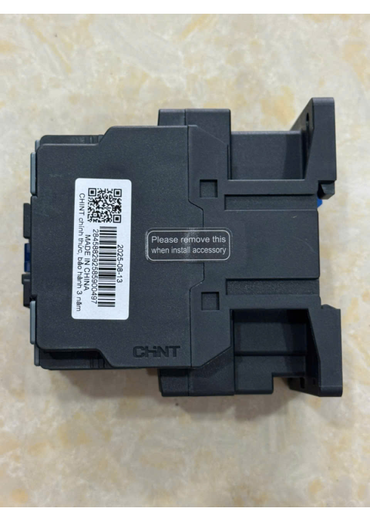 Contactor CHINT 3P 38A ( NXC-38 )
