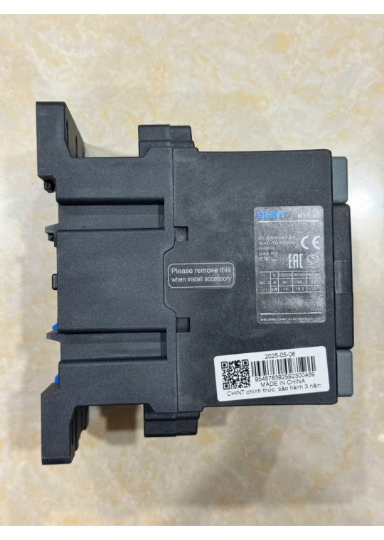 Contactor CHINT 3P 40A ( NXC-40 )