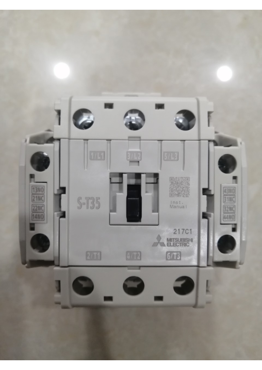CONTACTOR MITSUBISHI 3P 40A ( S-T35 )