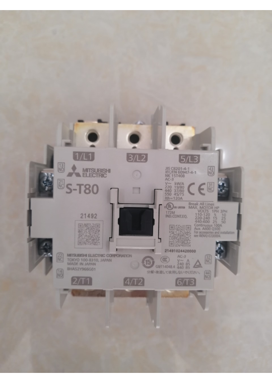 CONTACTOR MITSUBISHI 3P 85A ( S-T80 )