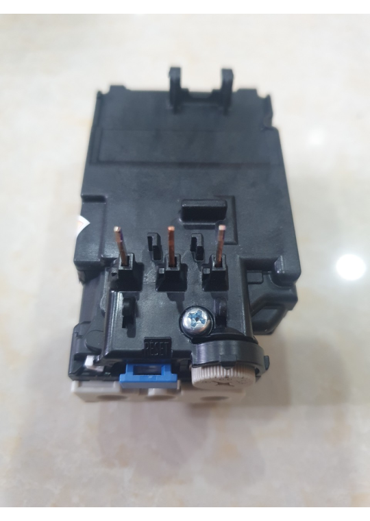 Rơ le nhiệt MITSUBISHI 3P 5.2-8.0A ( TH-T18 )