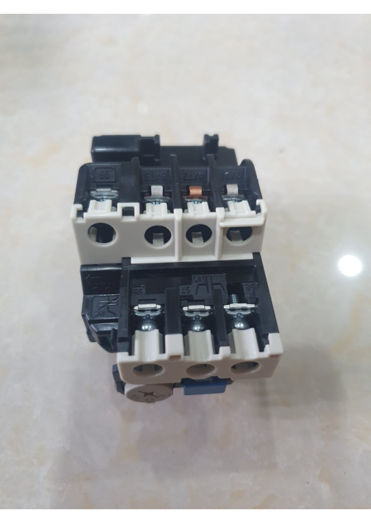 Rơ le nhiệt MITSUBISHI 3P 5.2-8.0A ( TH-T18 )