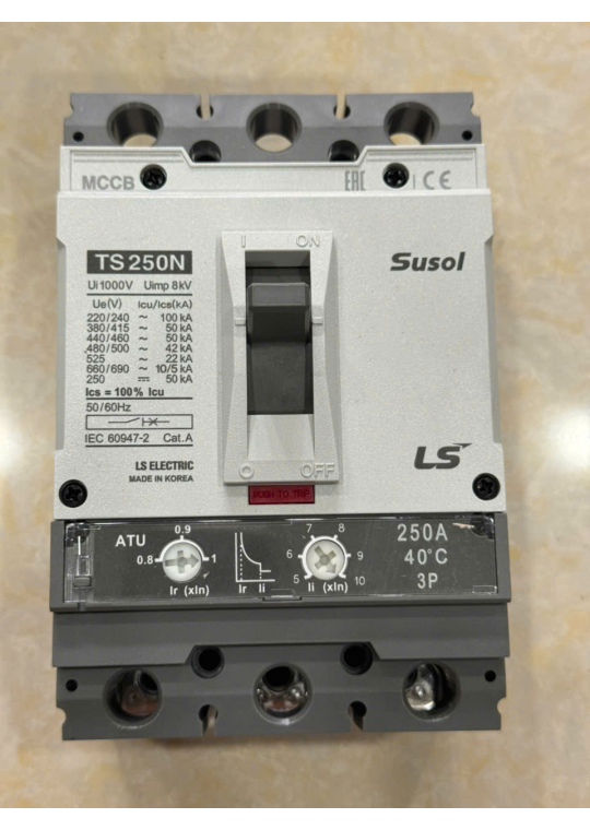 MCCB LS 3P 250A 50kA chỉnh dòng nhiệt 0.8->1.0 x In và dòng ngắn mạch 5->1.0 x In ( TS250N ATU250 )
