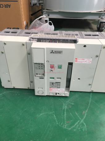 ACB MITSUBISHI 3P 5000A 130kA loại cố định ( AE5000-SW )
