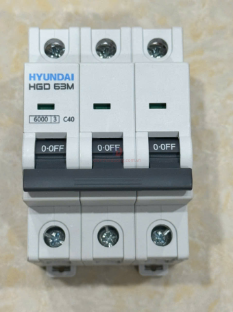 MCB HYUNDAI 3P 40A 6kA ( HGD63M )