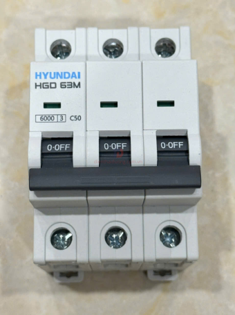 MCB HYUNDAI 3P 50A 6kA ( HGD63M )