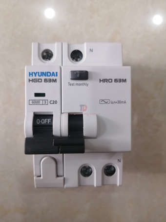 RCBO HYUNDAI 1P+N 20A 30mA 6kA ( HRO63M )