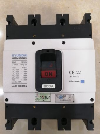 MCCB HYUNDAI 3P 800A 85kA ( HGM800H-F )