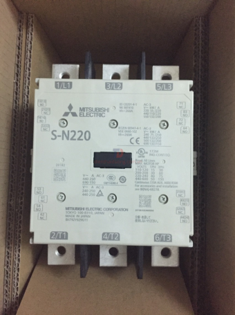 CONTACTOR MITSUBISHI 3P 250A ( S-N220 )