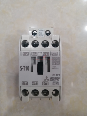CONTACTOR MITSUBISHI 3P 9A ( S-T10 )