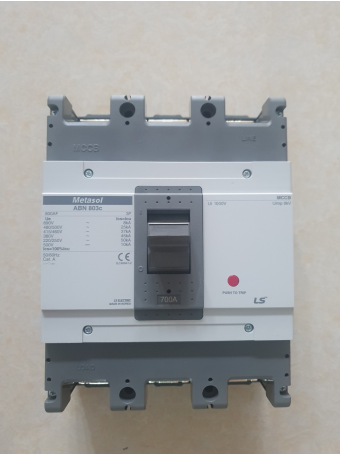 MCCB LS 3P 700A 45kA ( ABN803c )