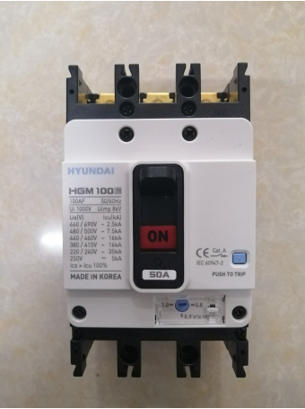 MCCB HYUNDAI 3P 50A 16kA ( HGM100E-F )