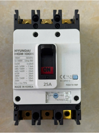 MCCB HYUNDAI 3P 25A 26kA ( HGM100H-F )