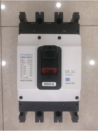 MCCB HYUNDAI 3P 250A 45kA ( HGM400E-F )