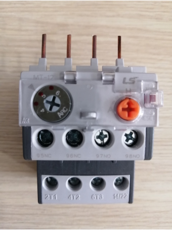 Rơ le nhiệt LS 3P 4-6A ( MT-12 )