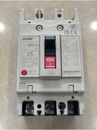 MCCB MITSUBISHI 3P 25A 7.5kA ( NF63-SV )