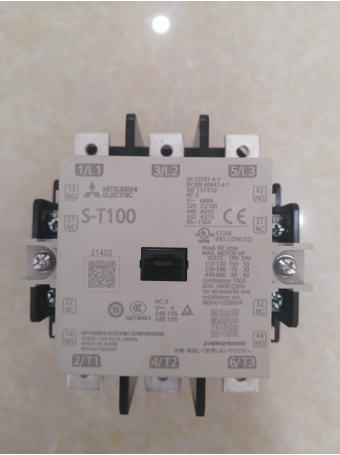 CONTACTOR MITSUBISHI 3P 105A ( S-T100 )